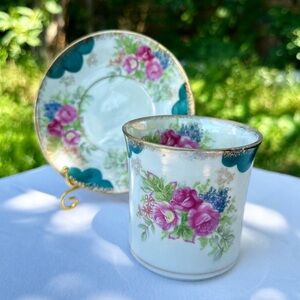 Vintage Rose Garden Cup & Saucer Set
